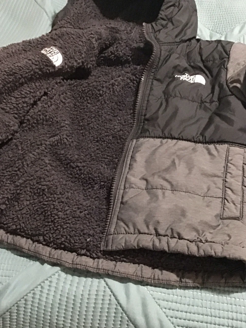 The North Face Kids Hooded Puffer Jacket in Black and Gray